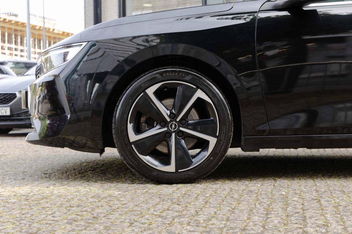 opel-astra-2022-diesel-1499cc
