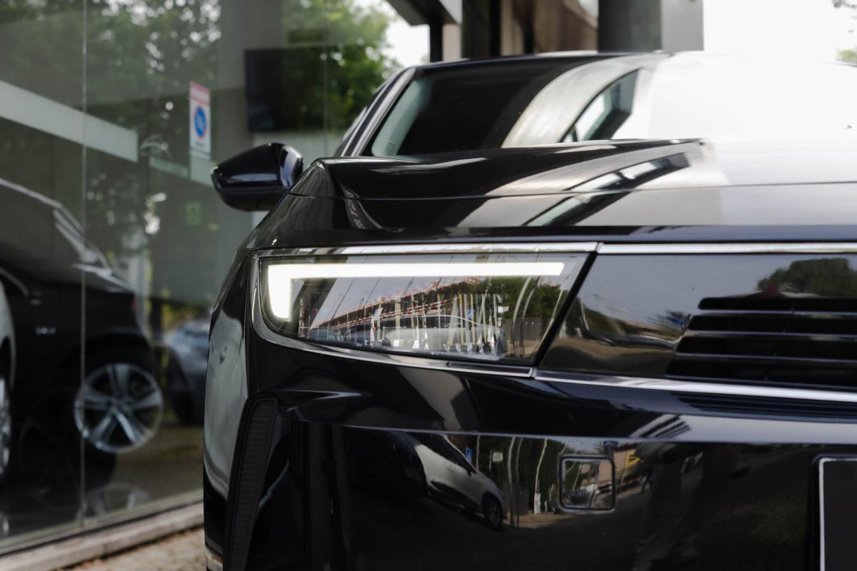 opel-astra-2022-diesel-1499cc