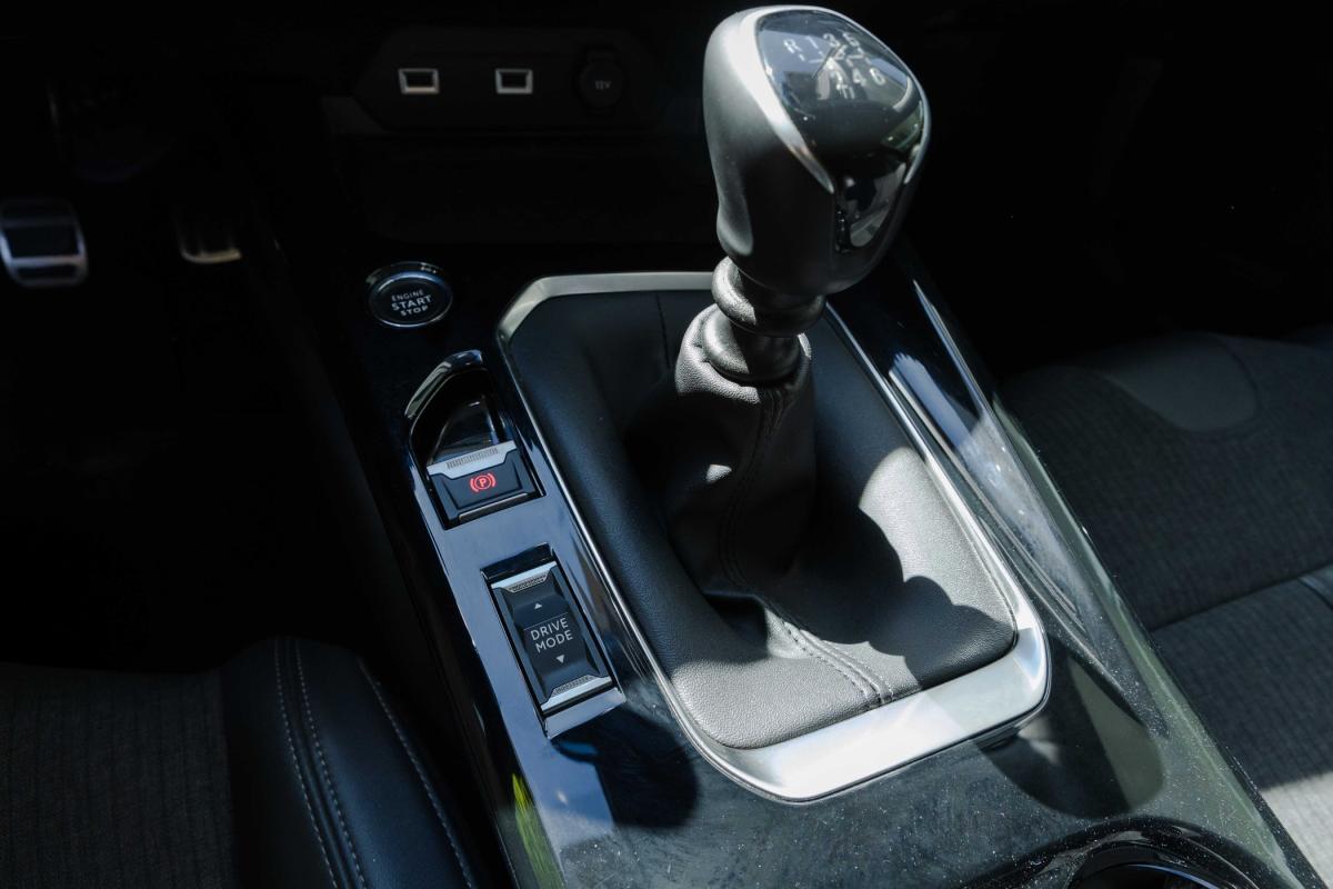 peugeot-508-sw-2020-diesel-1499cc