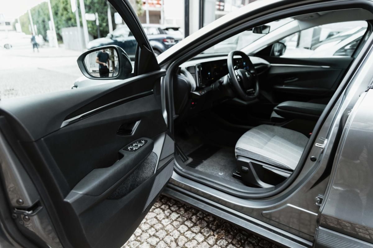renault-megane-e-tech-2023-eletrico-0cc