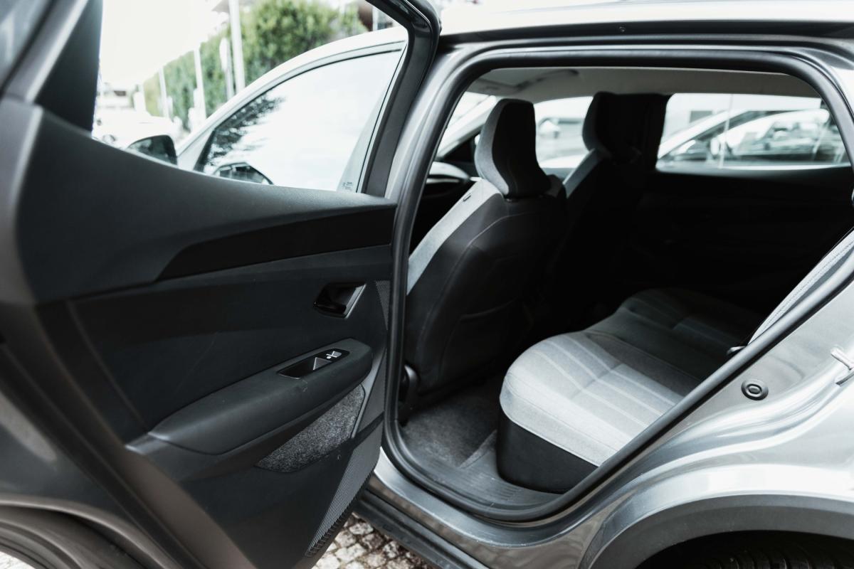 renault-megane-e-tech-2023-eletrico-0cc