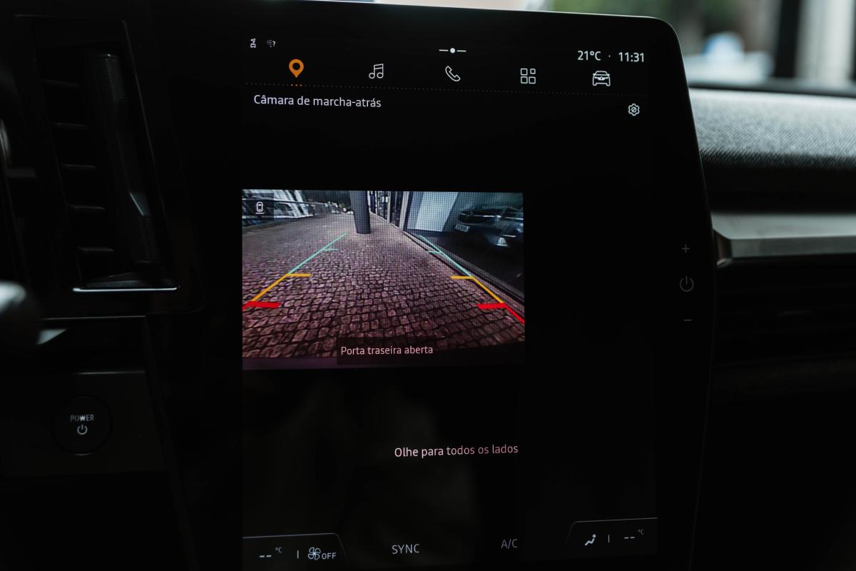renault-megane-e-tech-2023-eletrico-0cc