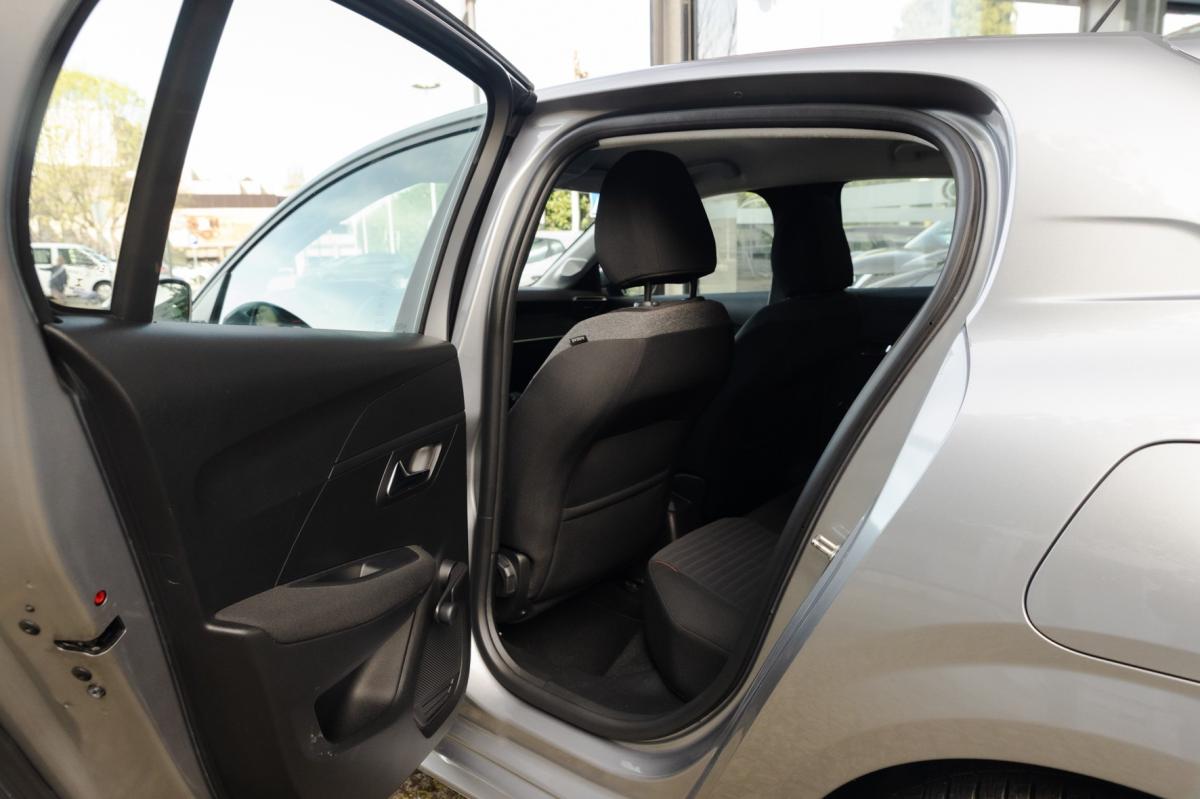 peugeot-208-2020-gasolina-1199cc