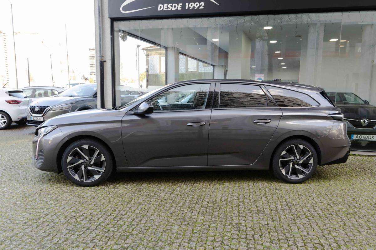 peugeot-308-sw-2022-diesel-1499cc