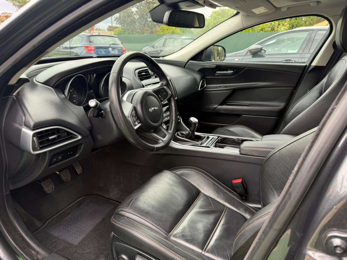 jaguar-xe-2018-diesel-1999cc
