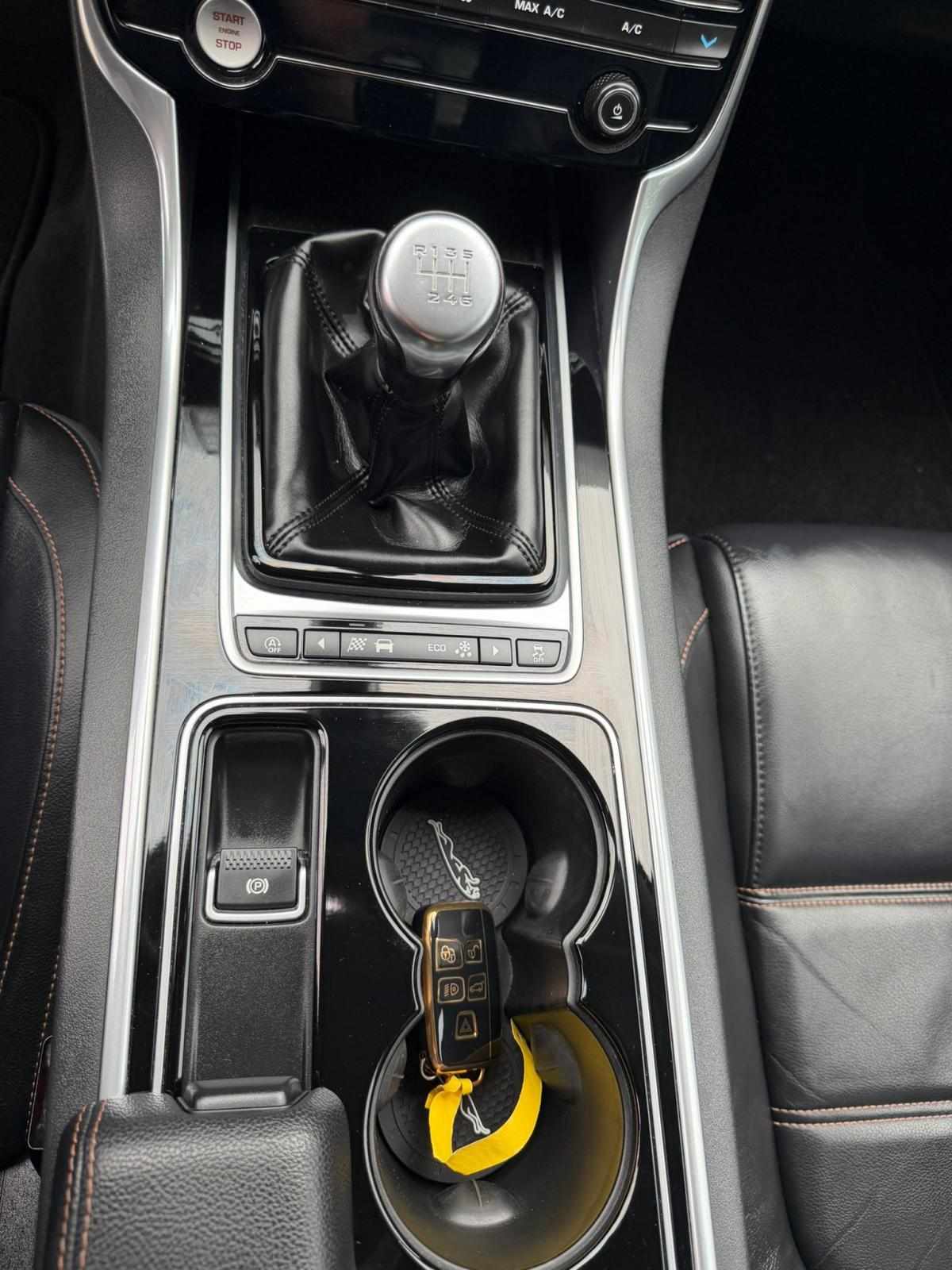 jaguar-xe-2018-diesel-1999cc