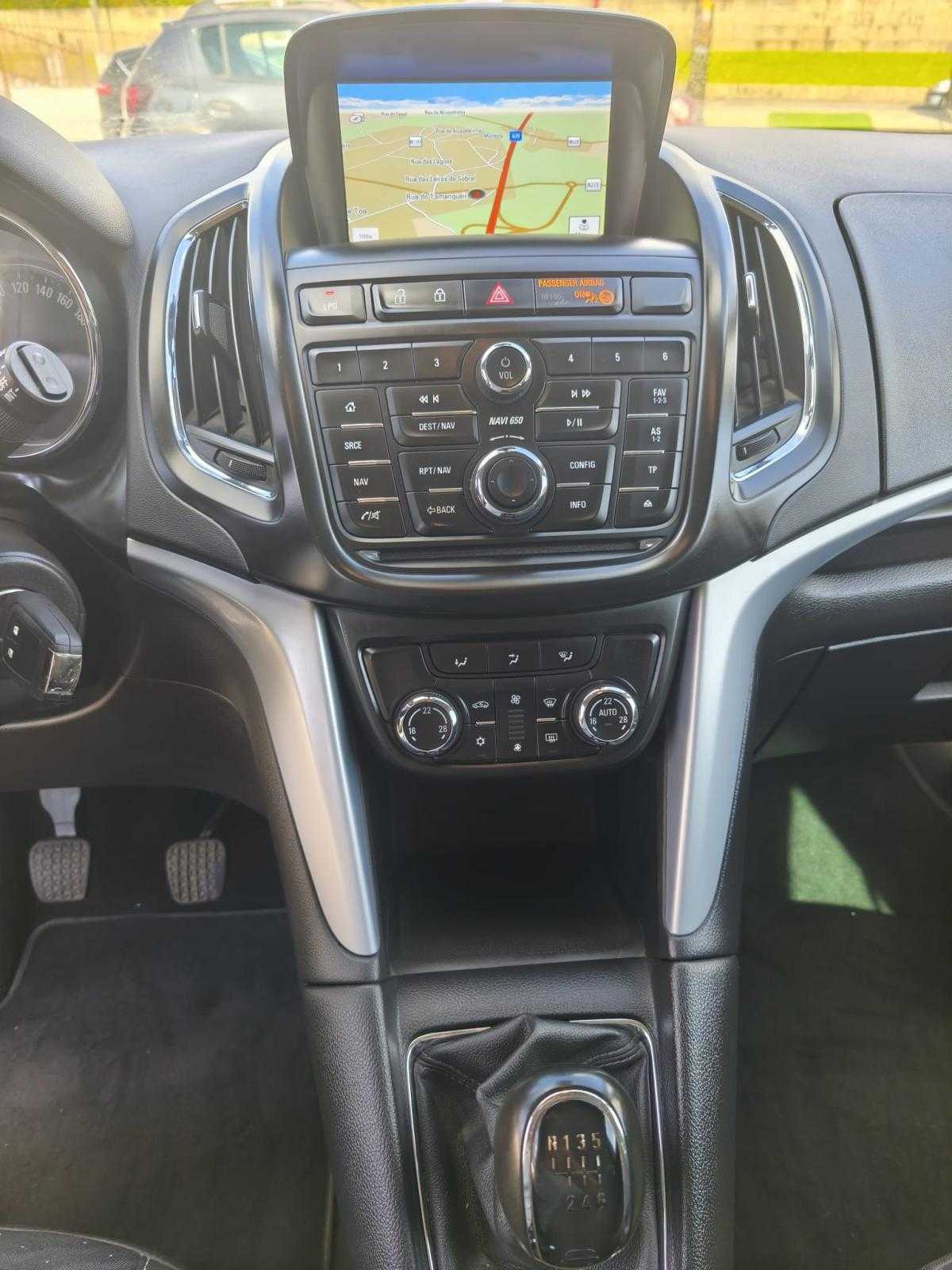 opel-zafira-2016-gpl-1364cc