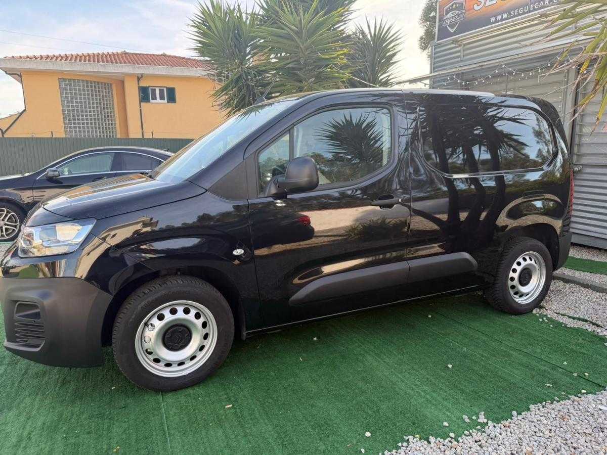 citroen-berlingo-2020-diesel-1499cc