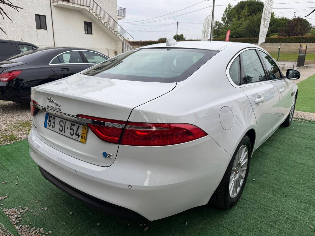 jaguar-xf-2017-diesel-1999cc