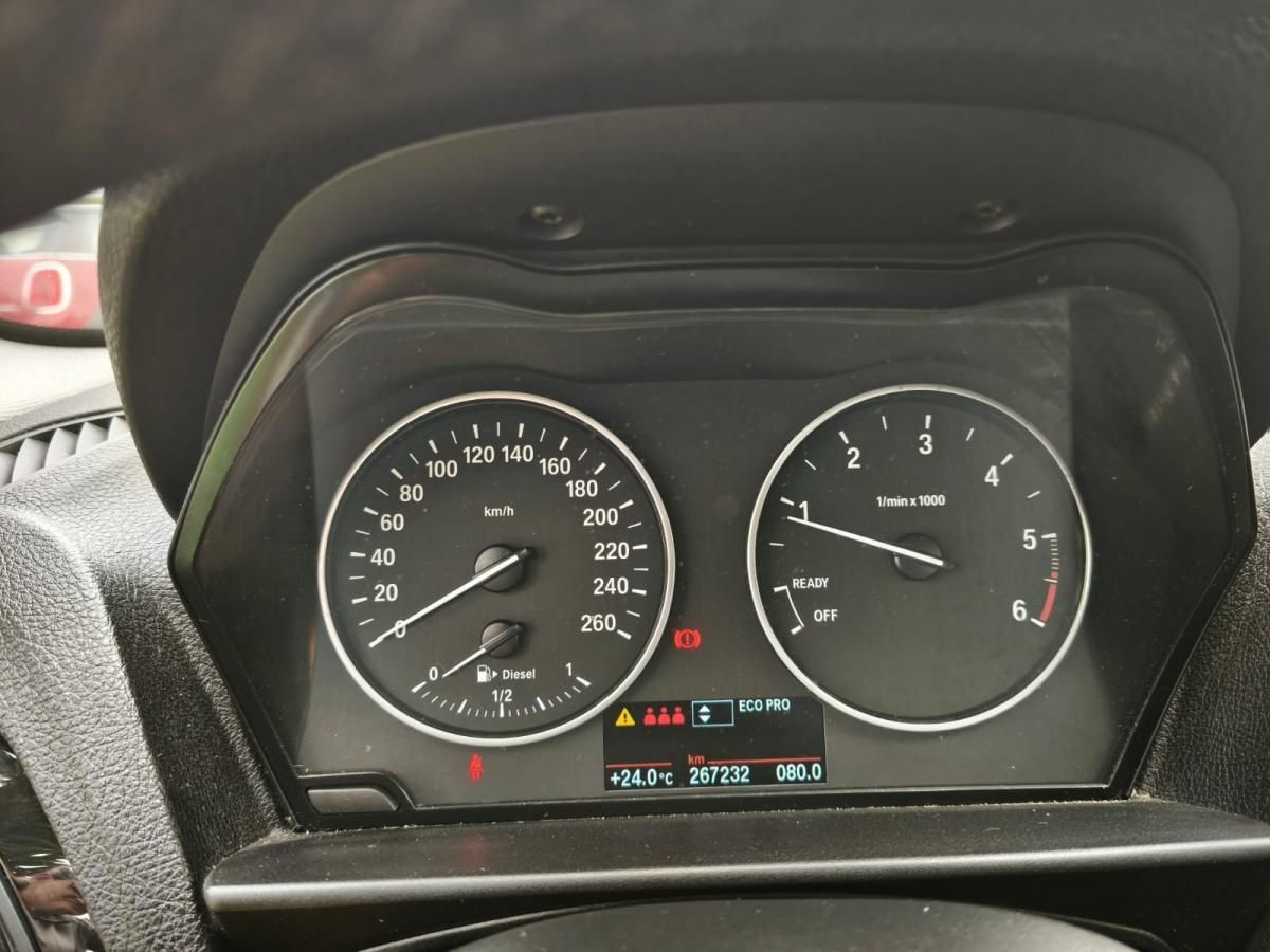 bmw-serie-1-2015-diesel-1598cc