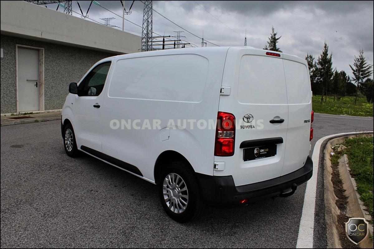 toyota-proace-2-0d-4d-l2-2022-diesel-1997cc