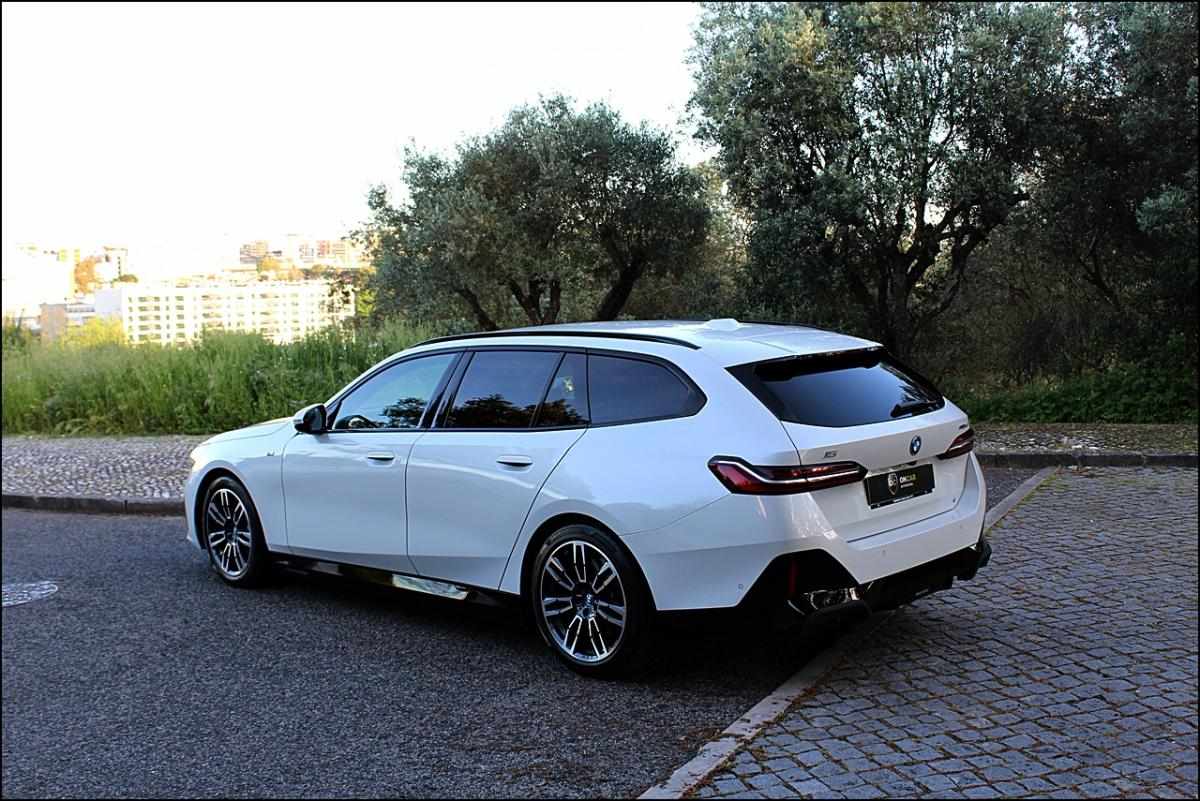 bmw-serie-5-i5-edrive40-2025-eletrico