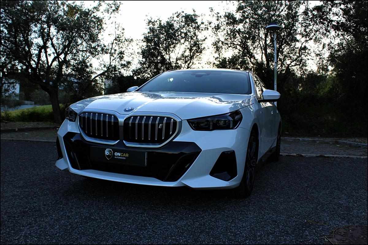 bmw-serie-5-i5-edrive40-2025-eletrico