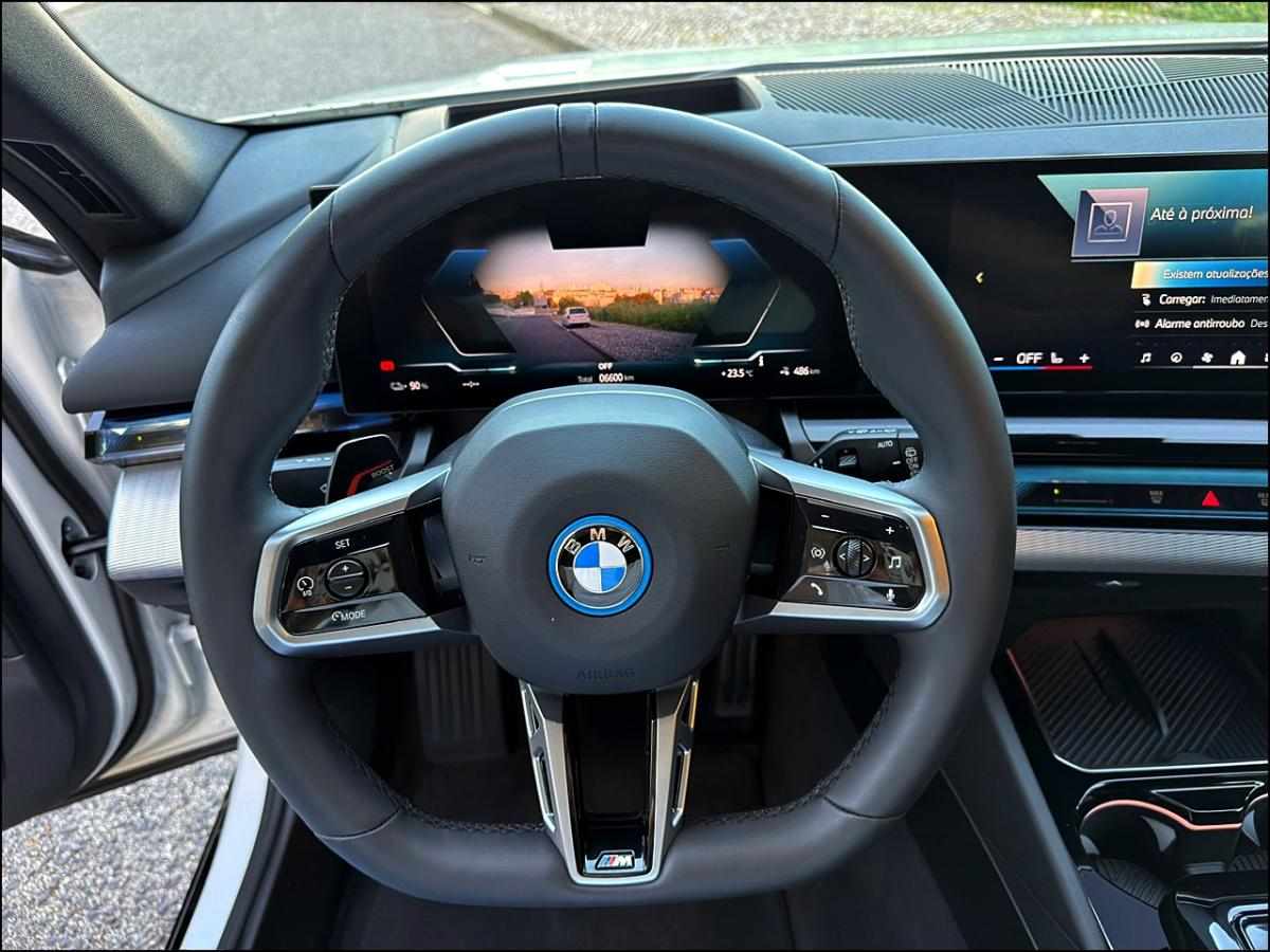 bmw-serie-5-i5-edrive40-2025-eletrico