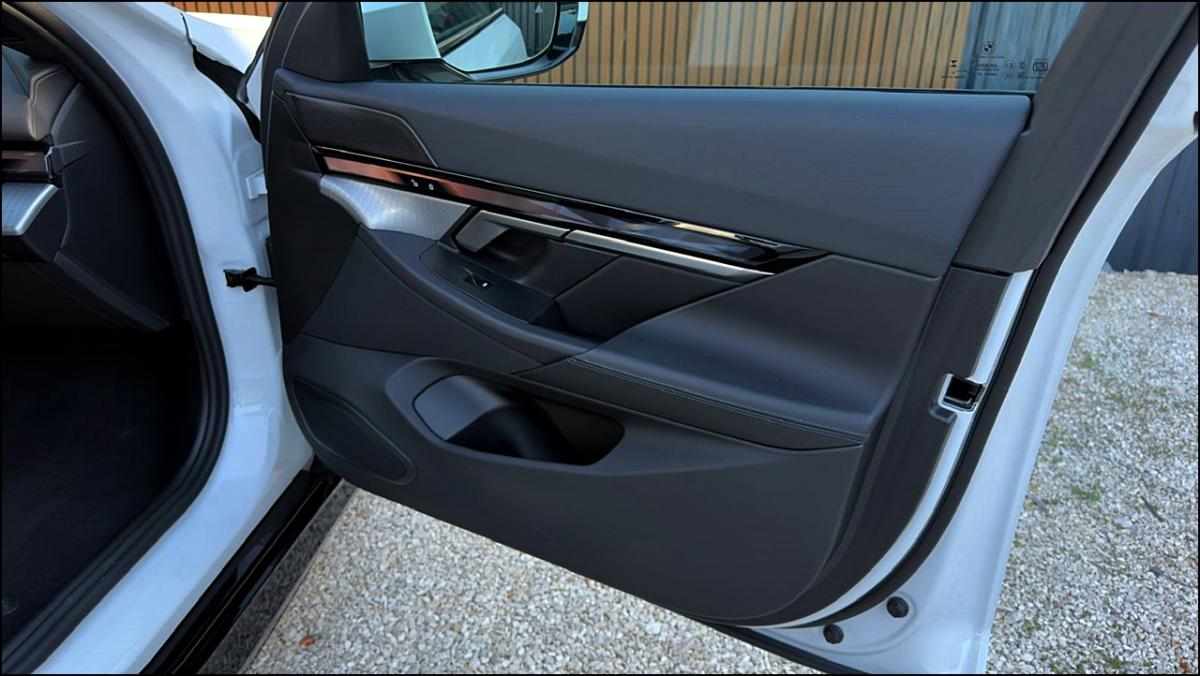 bmw-serie-i-i5-edrive40-2025-eletrico