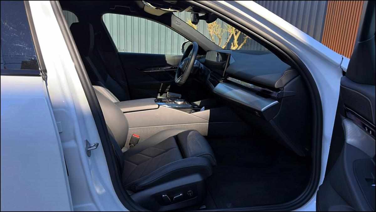 bmw-serie-i-i5-edrive40-2025-eletrico