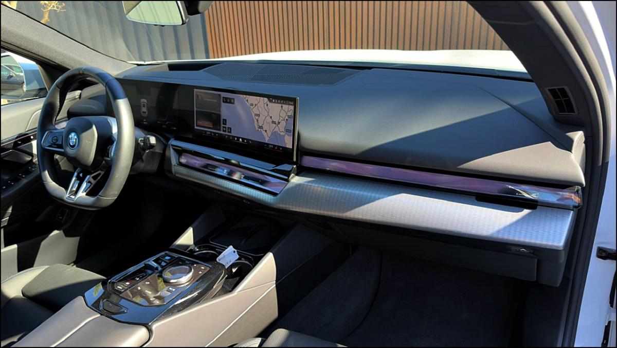 bmw-serie-i-i5-edrive40-2025-eletrico