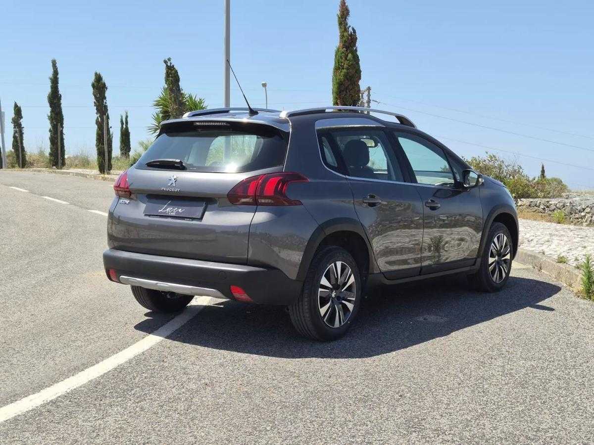 peugeot-2008-2017-gasolina-1199cc