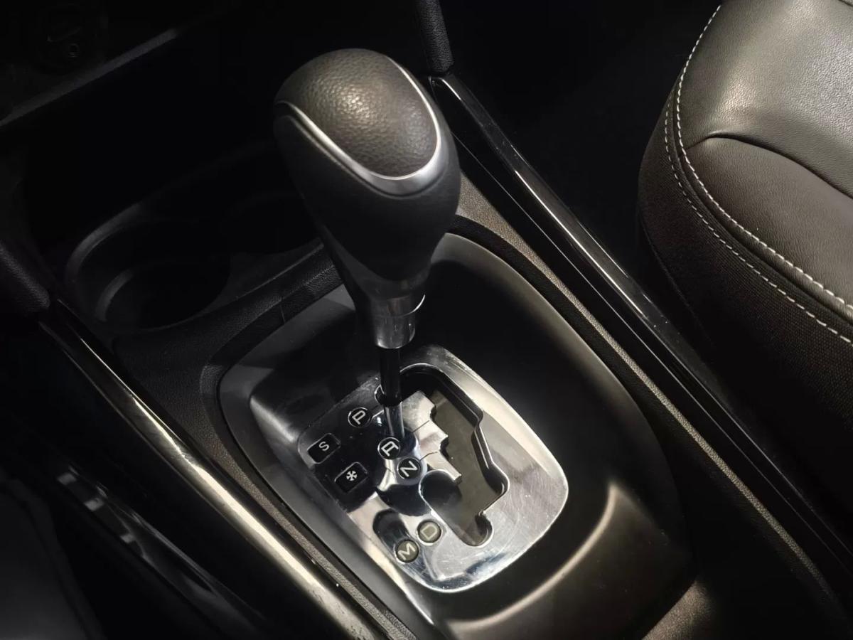 peugeot-2008-2017-gasolina-1199cc