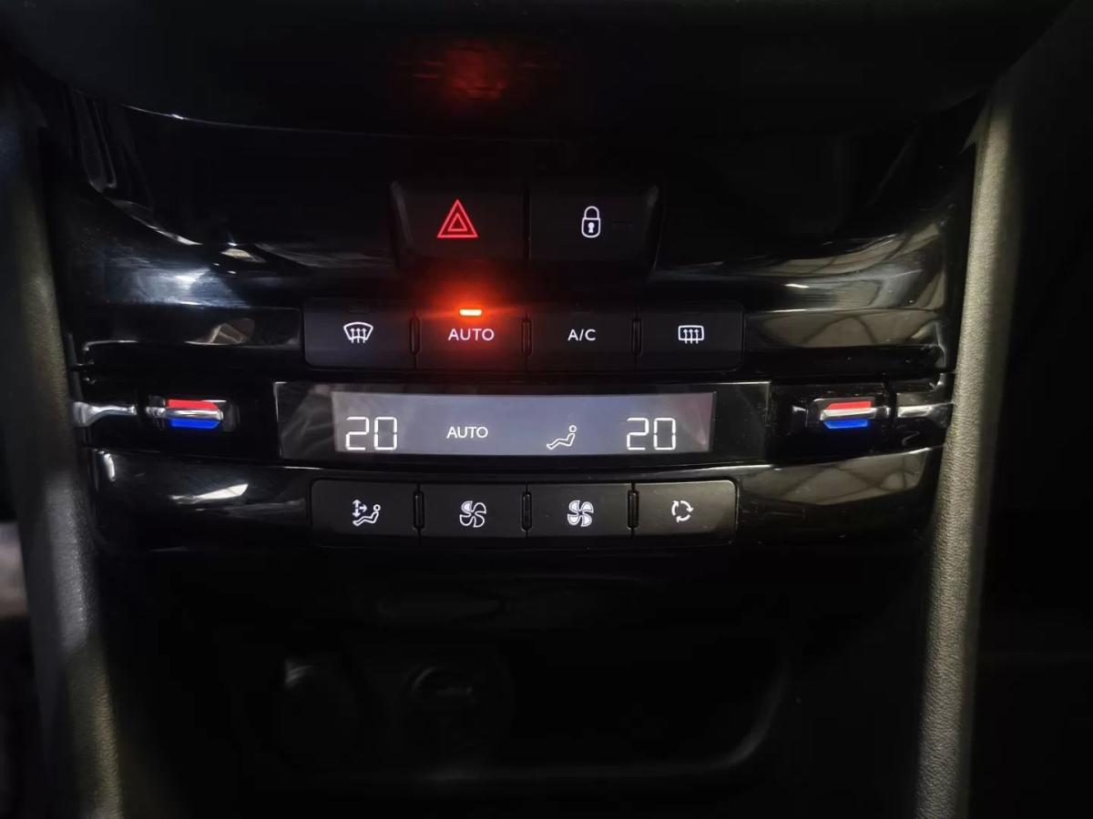 peugeot-2008-2017-gasolina-1199cc