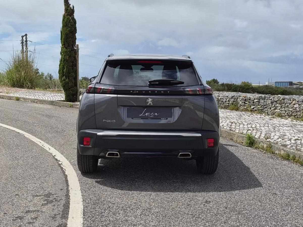 peugeot-2008-2023-gasolina-1199cc