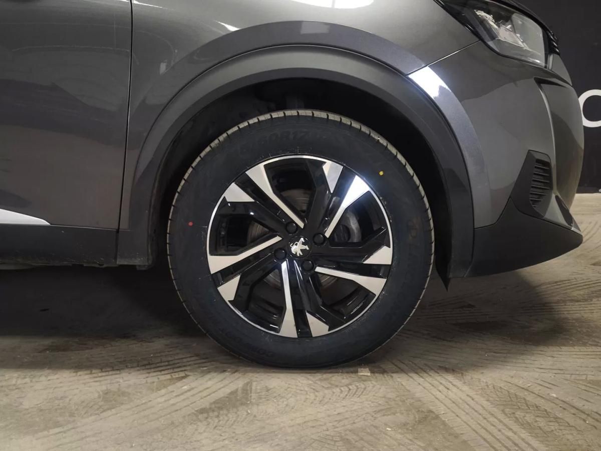 peugeot-2008-2023-gasolina-1199cc