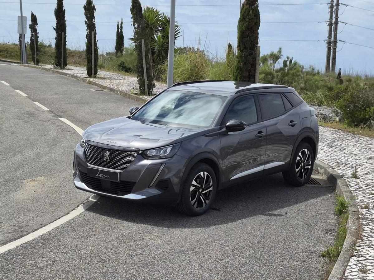 peugeot-2008-2023-gasolina-1199cc