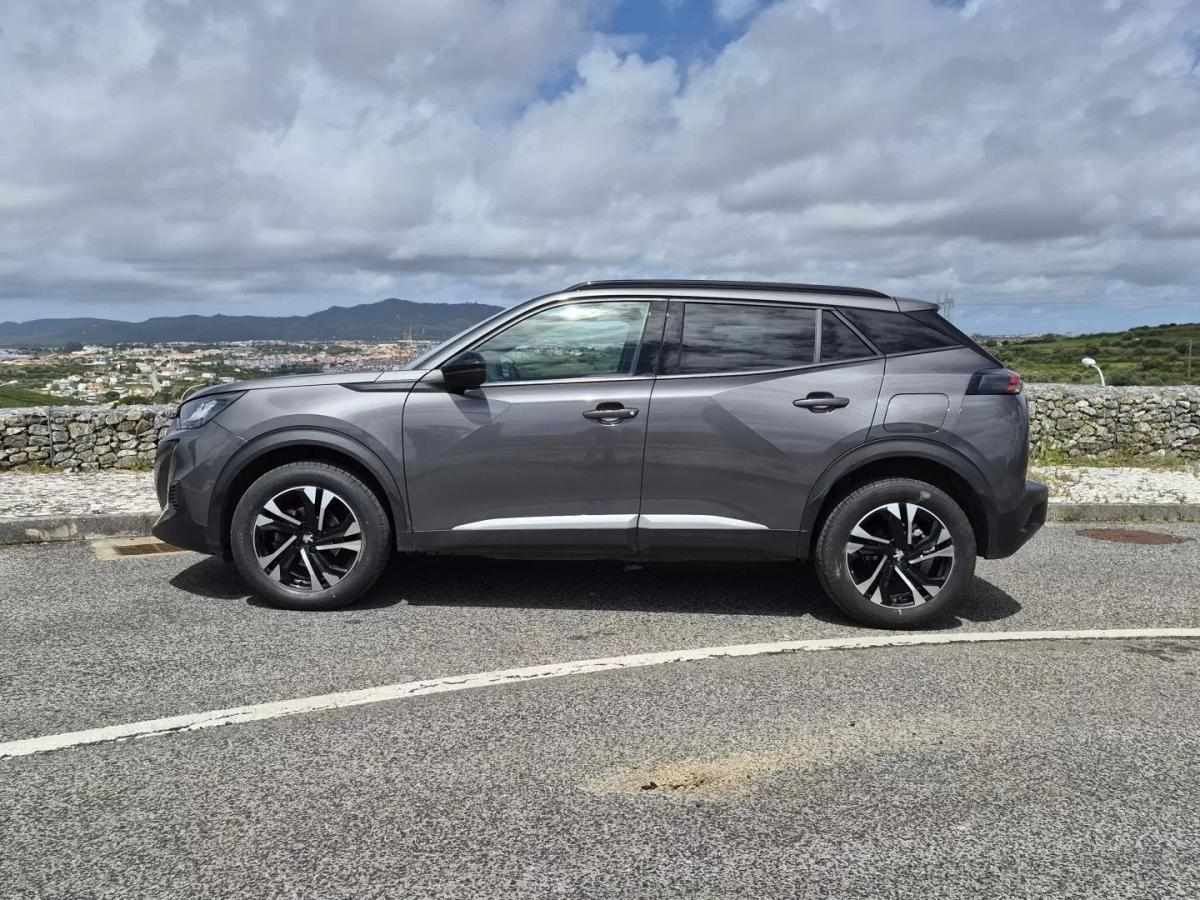peugeot-2008-2023-gasolina-1199cc