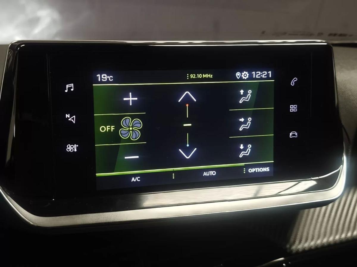peugeot-e-2008-2021-eletrico-0cc