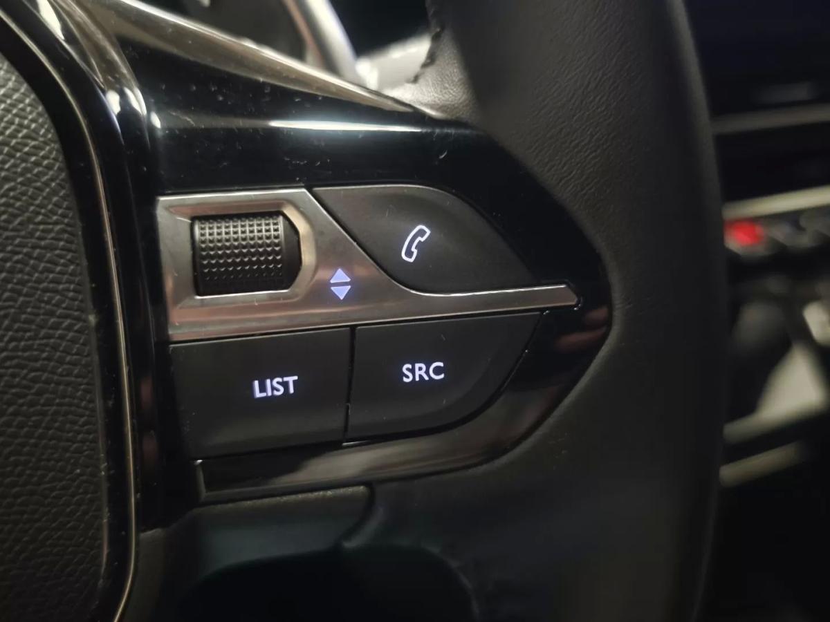 peugeot-e-2008-2021-eletrico-0cc