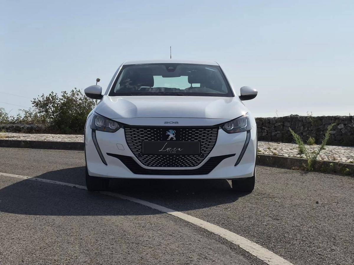 peugeot-e-208-2021-eletrico-200cc
