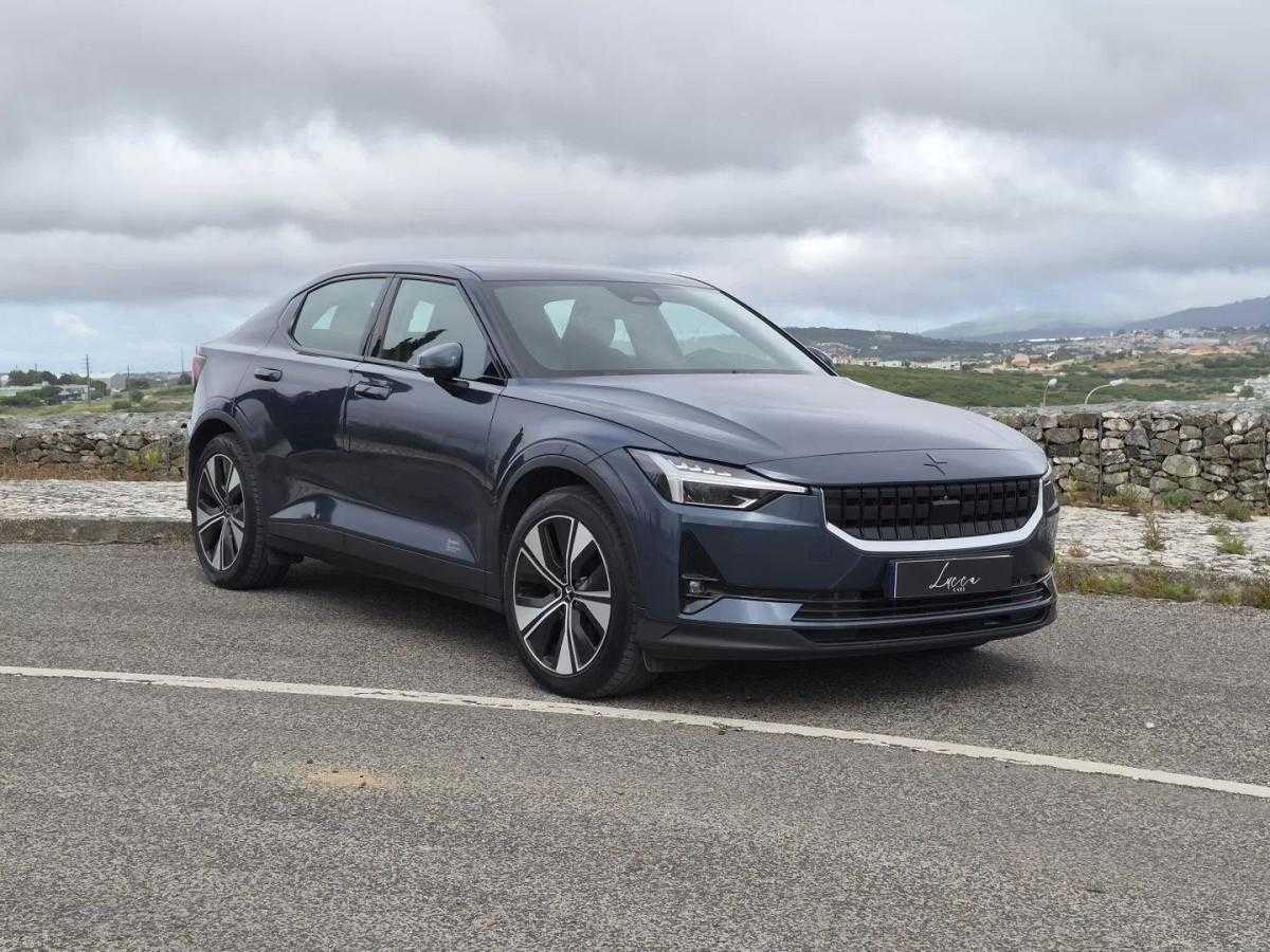 polestar-2-2023-eletrico-200cc