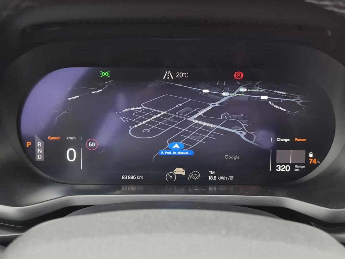 polestar-2-2023-eletrico-200cc