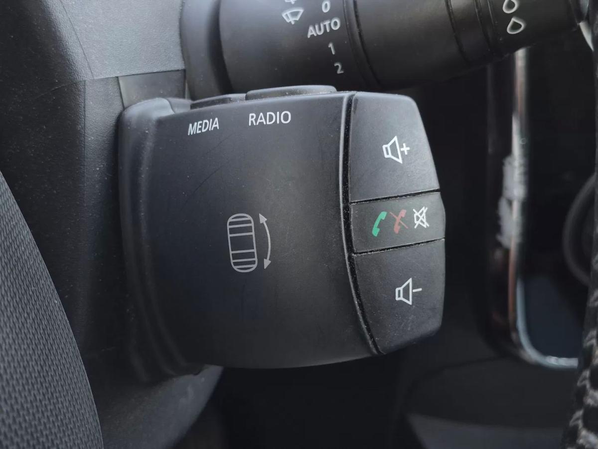 renault-zoe-2019-eletrico-200cc