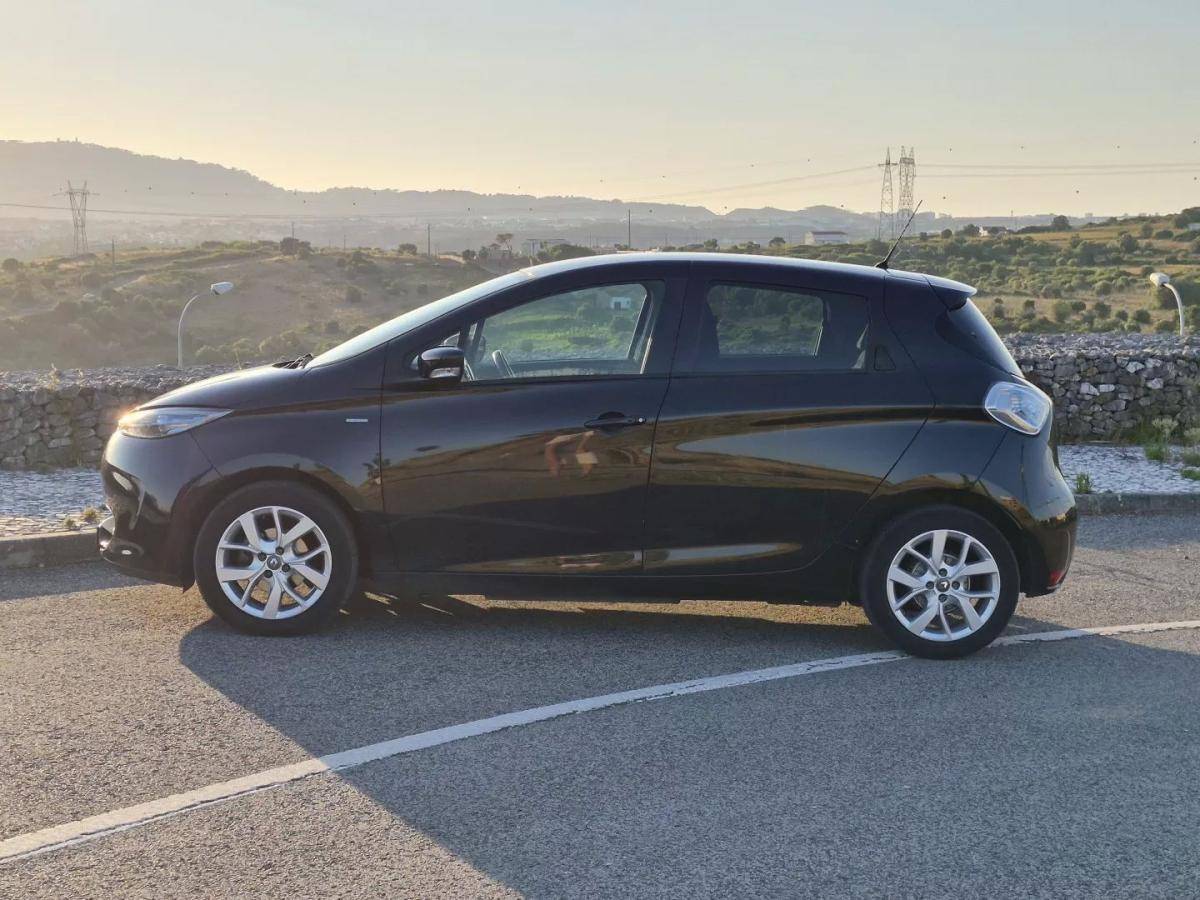 renault-zoe-2019-eletrico-200cc
