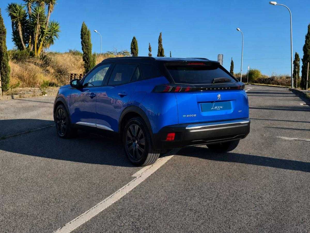 peugeot-e-2008-2021-eletrico-0cc