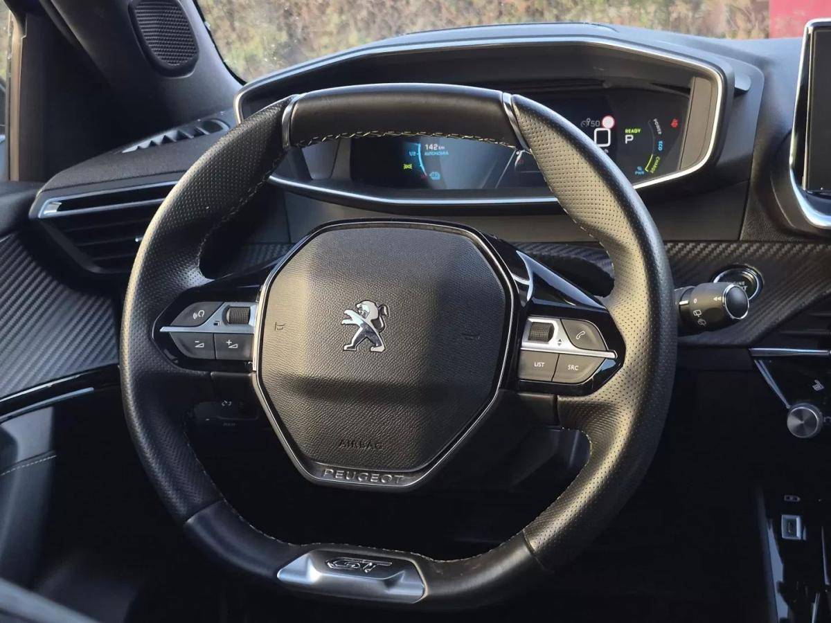 peugeot-e-2008-2021-eletrico-0cc