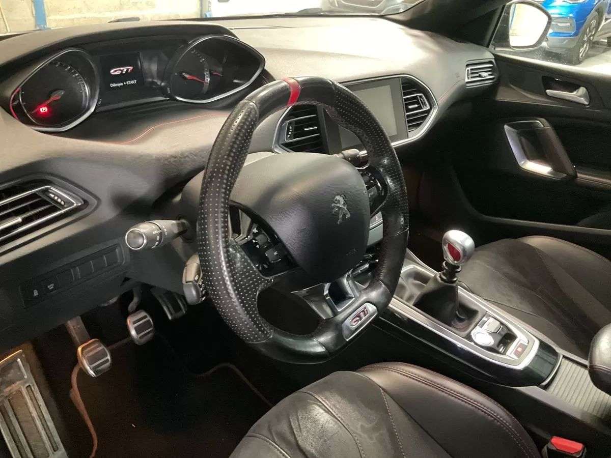 peugeot-308-2016-gasolina-1598cc