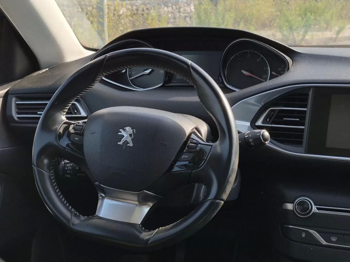 peugeot-308-sw-2016-diesel-1560cc