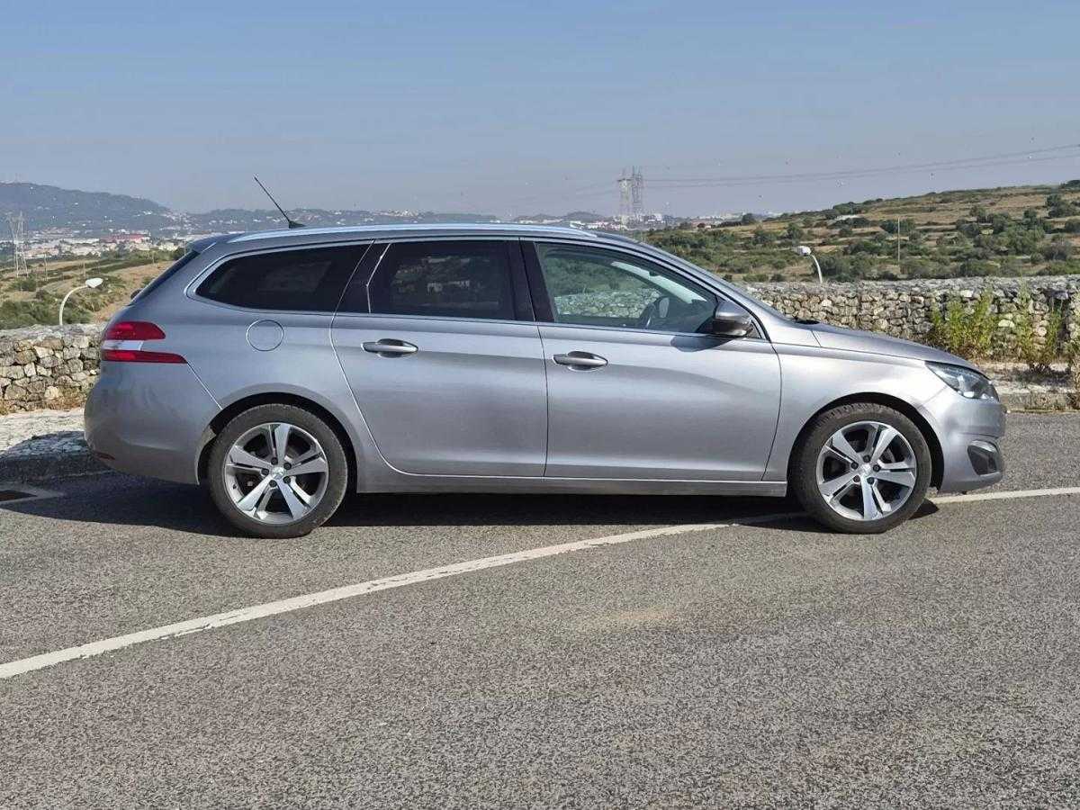 peugeot-308-sw-2016-diesel-1560cc