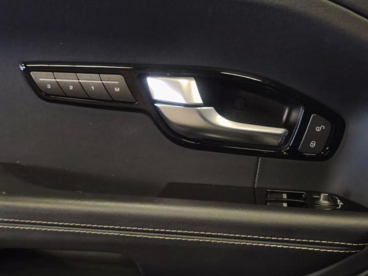 land-rover-range-rover-evoque-2015-diesel-2179cc