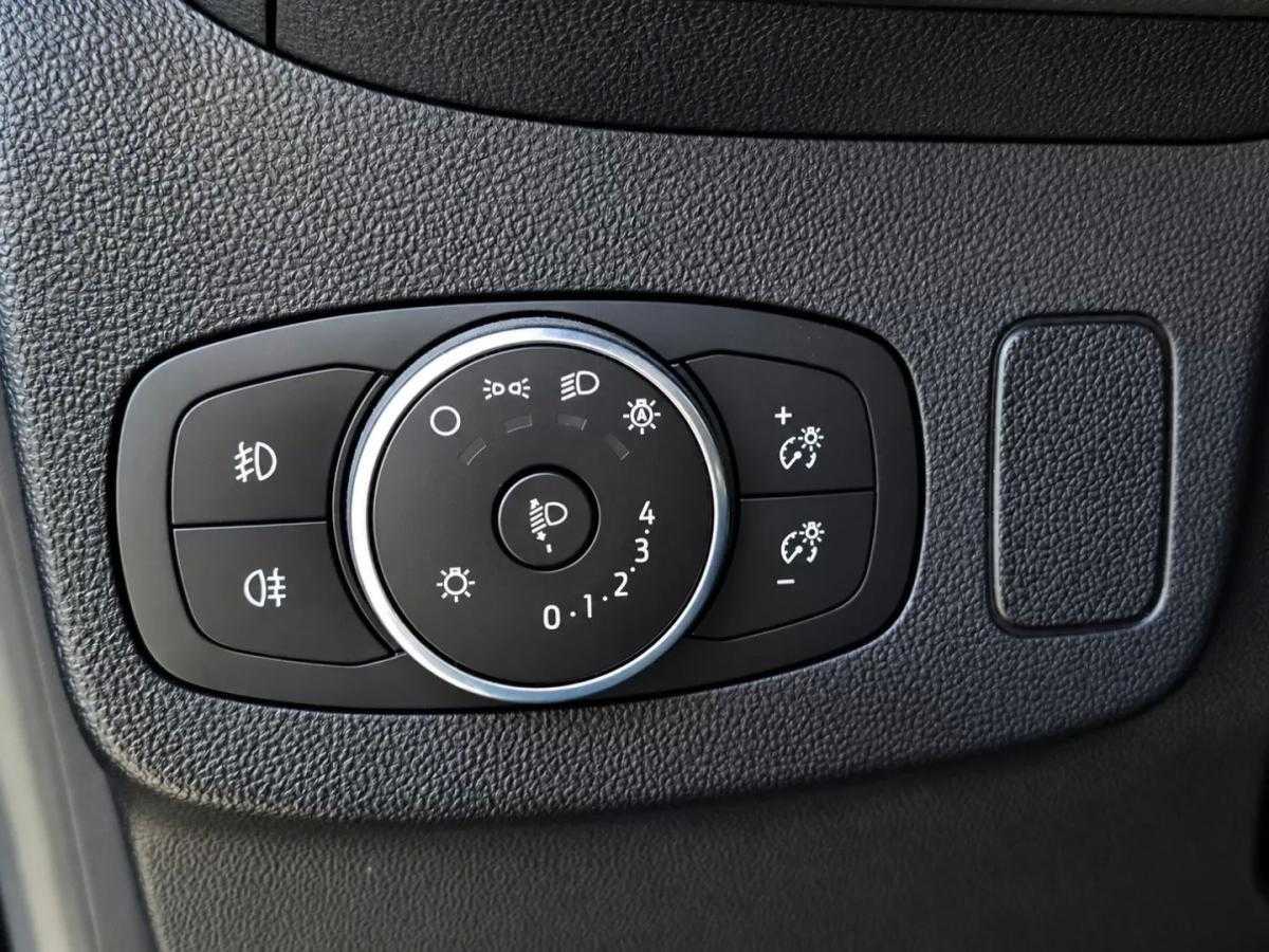 ford-puma-2023-gasolina-998cc
