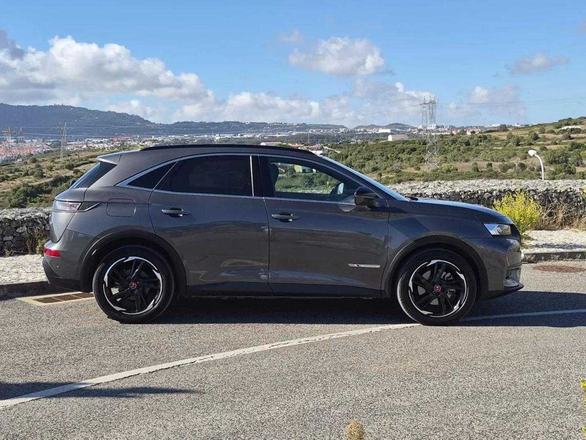 ds-ds-7-crossback-2022-hibrido-1598cc