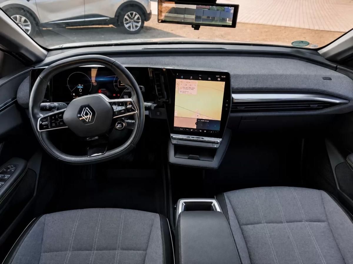 renault-megane-e-tech-2022-eletrico-0cc
