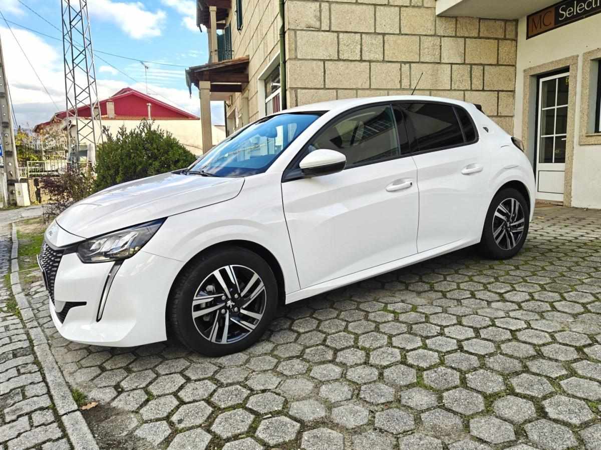 peugeot-208-2022-gasolina-1199cc