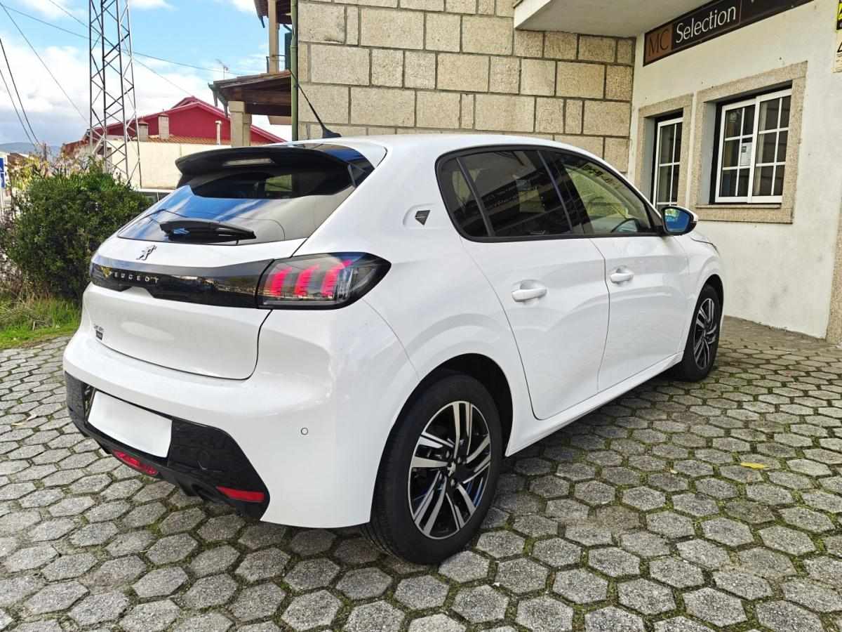 peugeot-208-2022-gasolina-1199cc