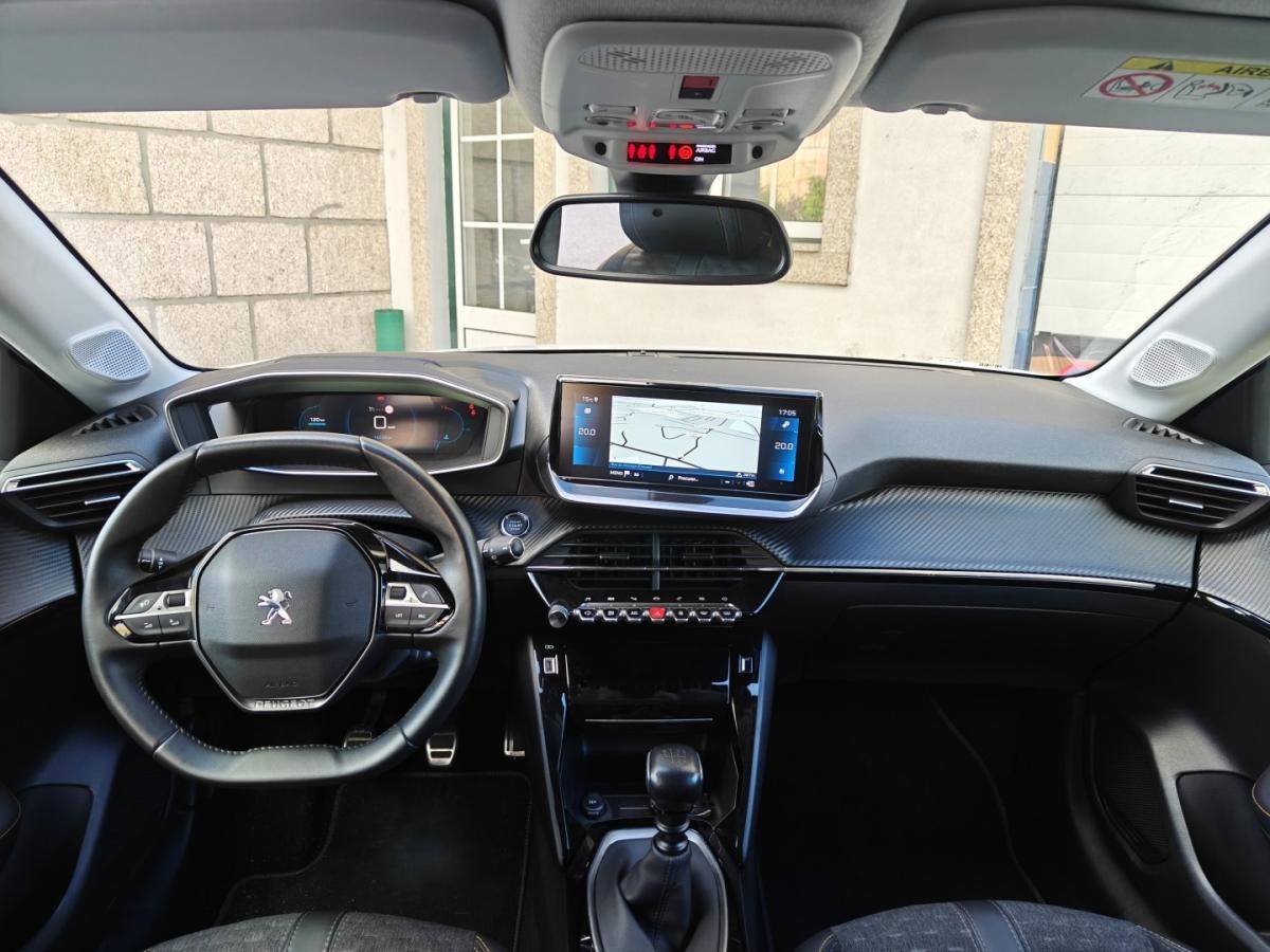 peugeot-208-2022-gasolina-1199cc