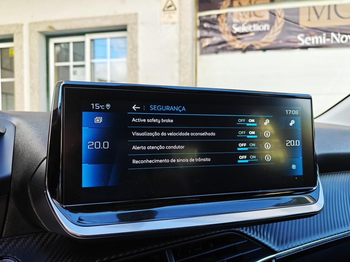 peugeot-208-2022-gasolina-1199cc