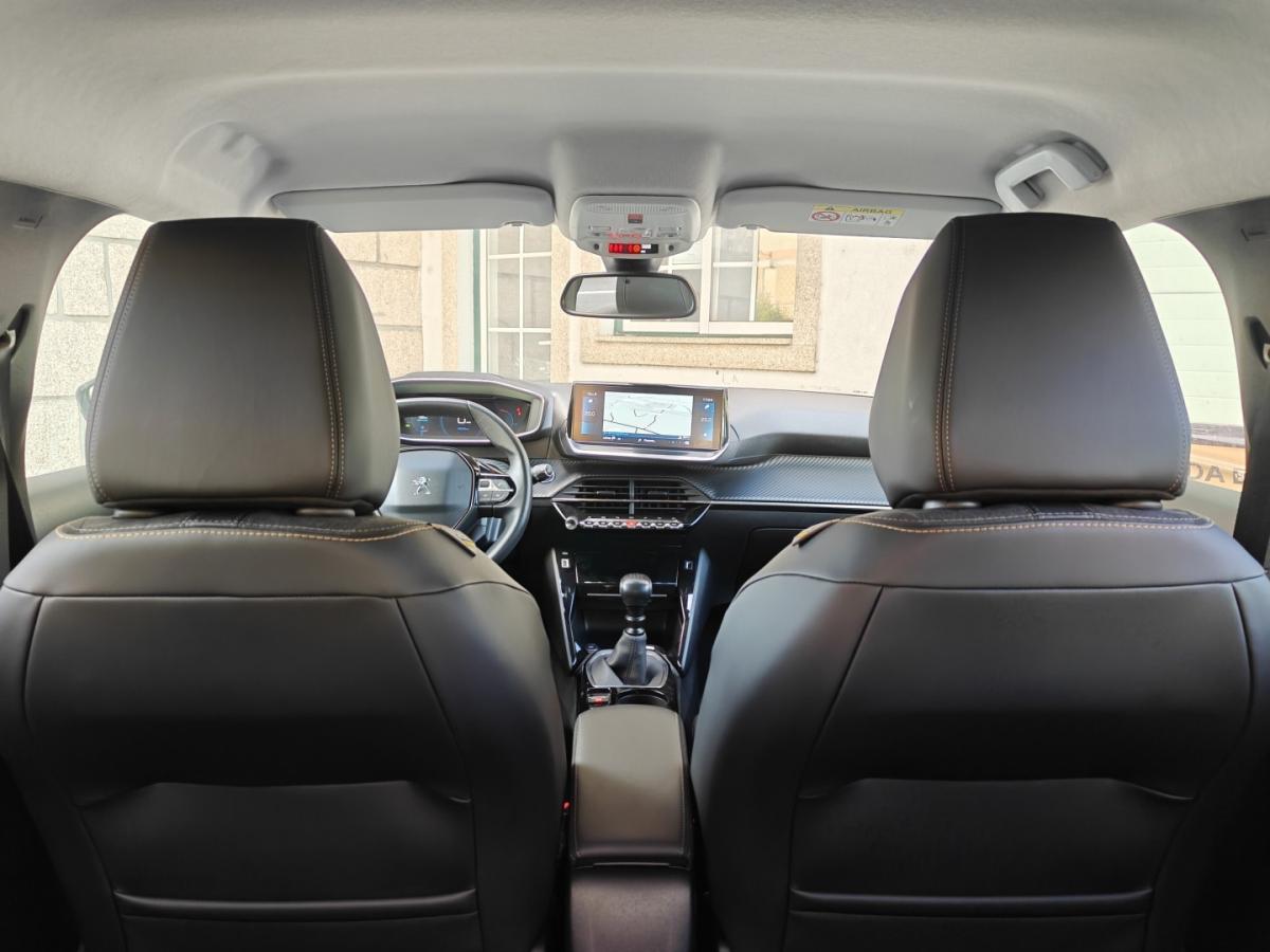 peugeot-208-2022-gasolina-1199cc