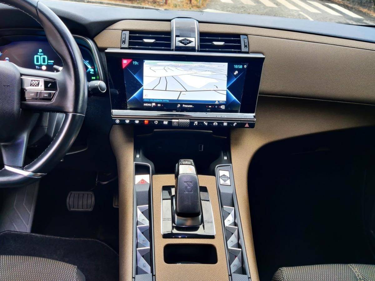 ds-ds-7-crossback-2020-hibrido-1598cc